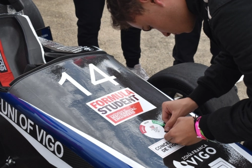 Pegatinas Scrutineering FSUK 2023